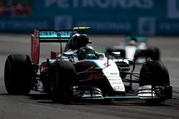 Mexican Grand Prix: Faultless Rosberg fends off Hamilton