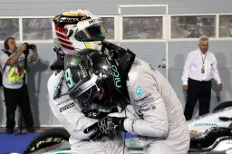 Hamilton vs Rosberg: Gloves off at Abu Dhabi finale?