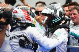 Hamilton vs Rosberg resumes with thunder Down Under