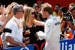 Jet on standby for Rosberg baby birth