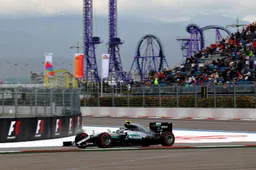 Russian GP Qualifying: Rosberg on pole as luck eludes Hamilton