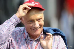 Lauda discharged from hospital