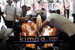 Boullier: There's still time to develop this car