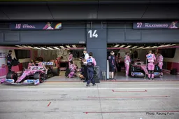 A blue weekend for the Pinks in their backyard