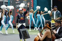 Formula 1 drivers not happy with splashy Miami intro