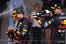 Horner: Doesn't matter whether Verstappen or Perez is Champion