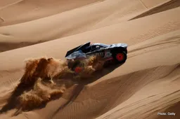 Dakar Stage 10: Peterhansel wins, Benavides' race over