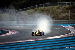 McLaren completes first test with Pirelli 2026 F1 tyres