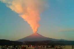 Rain and now valcano may impact Mexican GP weekend