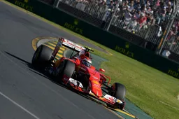 Hakkinen not impressed with Raikkonen in Melbourne