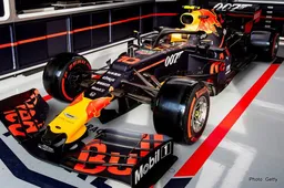 James Bond 007 meets Red Bull