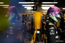 Ricciardo disqualified after Singapore qualifying