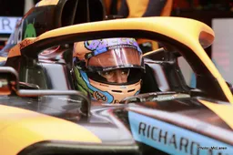 Brown: Ricciardo doesn't feel 10 out of 10 on top of the car