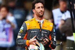 McLaren informed Ricciardo that Piastri will replace him