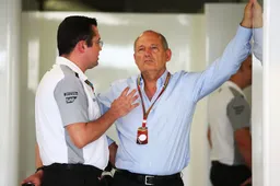 Dennis: McLaren F1 team is managed well