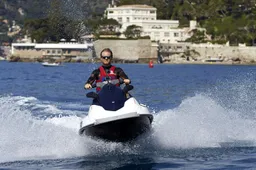 Rosberg saved drowning child in Monaco