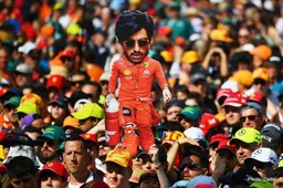 Sainz: Thank you, amazing support from the grandstands!