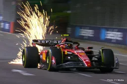 Singapore FP2: Ferrari tops, Red Bull in trouble