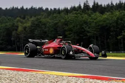 Spa FP1: Sainz leads a Ferrari one-two