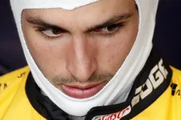 Sainz: Nico has little tricks that make him bloody fast