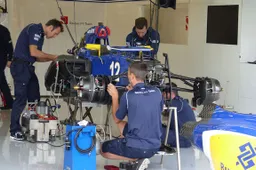 Sauber to debut short nose in Singapore