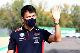 Horner: For Albon in 2021 a Red Bull seat or year on the bench