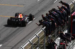 FIA Warning To F1 Pit Crews: DO NOT celebrate on the pitwall