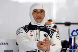 Marko: De Vries has a yellow card for three races, no red yet