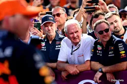 Rosberg: Horner was in close conversation with Ferrari