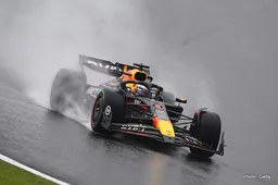 RED MIST: Wanna see the very best? Wet the track!