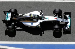 Barcelona FP2: Rosberg back on top