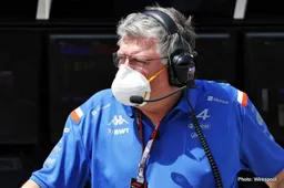 Szafnauer: Aston Martin asked me to stay
