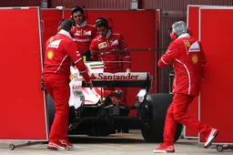 Hamilton: I think Ferrari are bluffing