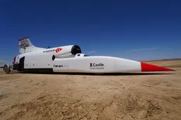 Bloodhound hunts new land speed record in the Kalahari