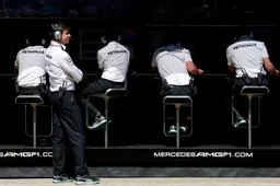 Wolff: We will not interfere with Renault and Red Bull