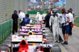 Bottas hospitalised with back spasms after qualifying