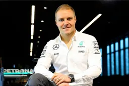 Video: First day at his new office for Bottas