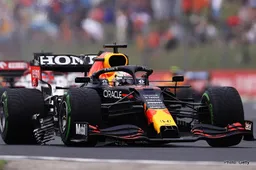 Verstappen: Again taken out by a Mercedes