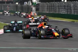 Hakkinen: Max won the race at the first corner