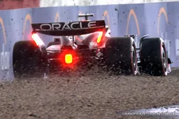 Verstappen: I destroyed the floor