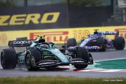 Vettel: Alonso doesn't need my advice, not sure he's taking any