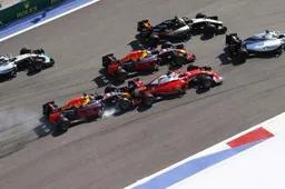 F1 drivers to discuss race start crashes says Alonso
