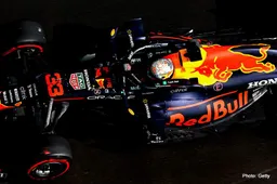 Abu Dhabi FP1: Verstappen sets the benchmark