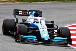 Williams FW42 on track with Russell on duty