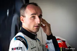 Kubica: I can drive it but I am a passenger