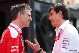 Villeneuve: Ferrari could have been the Mercedes of today
