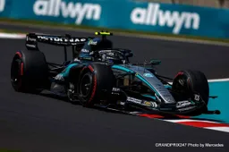 Japanese Grand Prix Qualifying: Kimi Antonelli takes dominant pole as George Russell falters