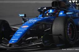 Carlos Sainz says removing car excess weight will not solve Williams' problems