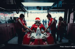 Riccardo Patrese: Charles Leclerc spirit down as Lewis Hamilton wins Ferrari hearts and minds