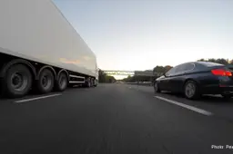 Understanding the Challenges of Sharing the Road With Large Commercial Vehicles